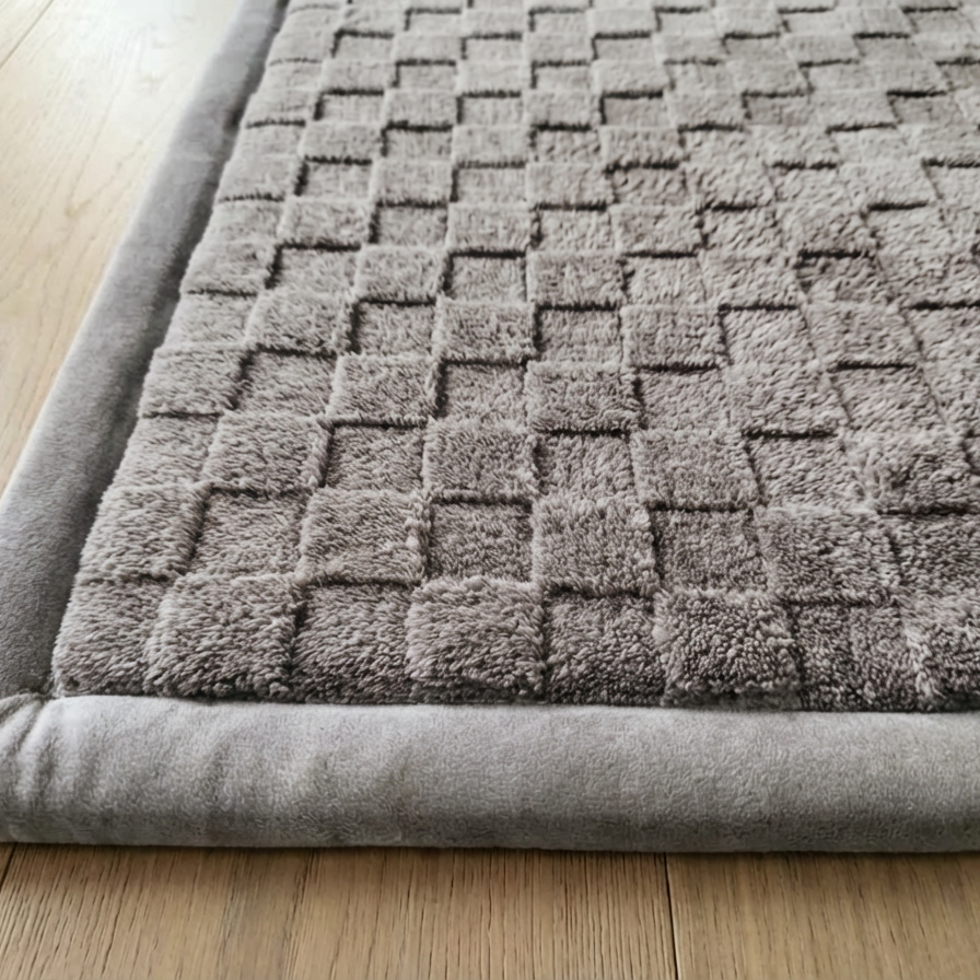 Cloud 9 Comfort Play Mat – Checkered (3.5cm Thick)