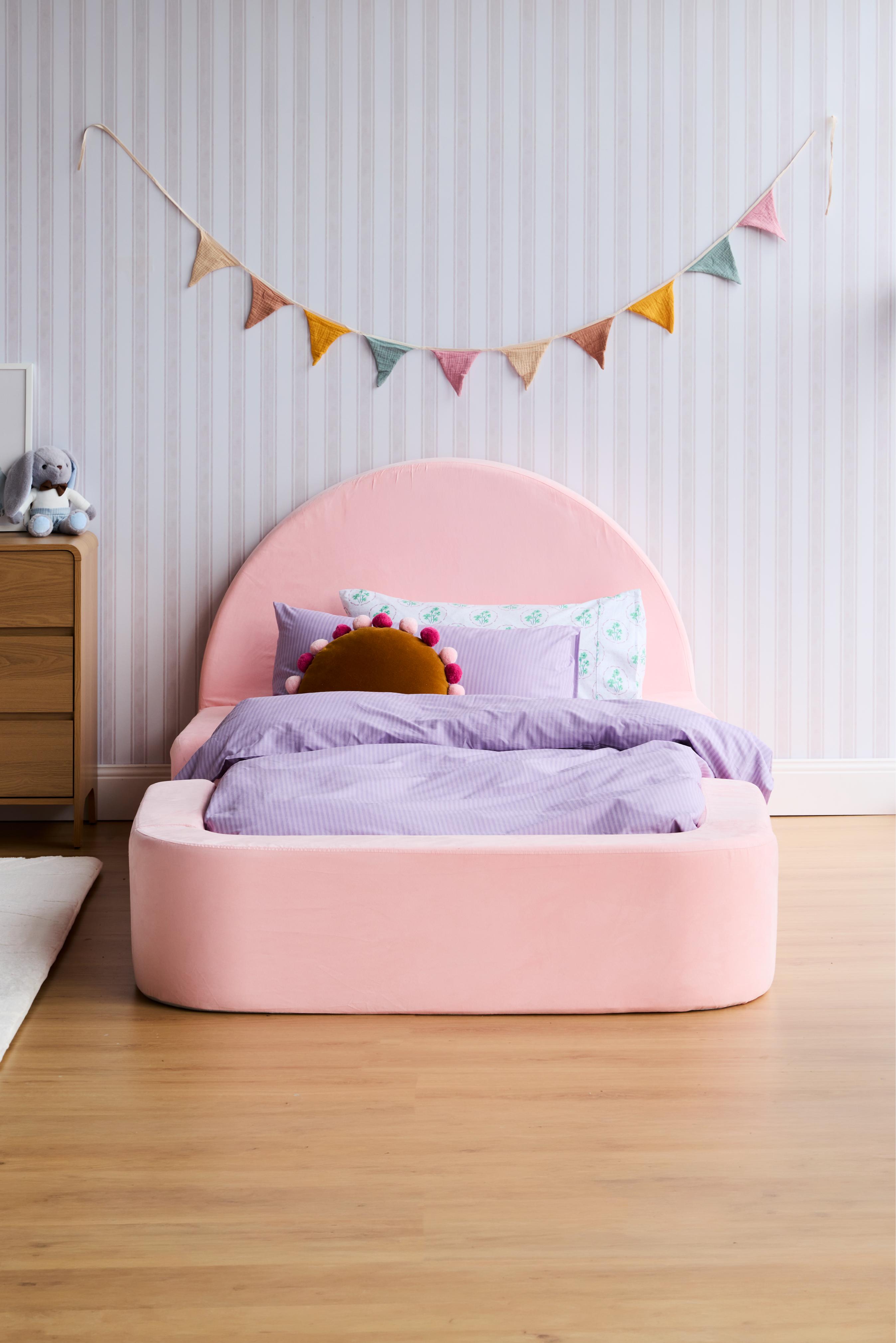 The Cloud 9 Bed